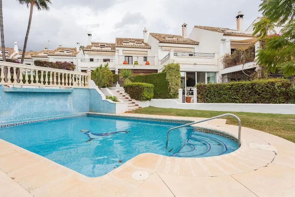 Stylish Spanish 3 Bd Townhouse On The Golden Mile Marbella Villa