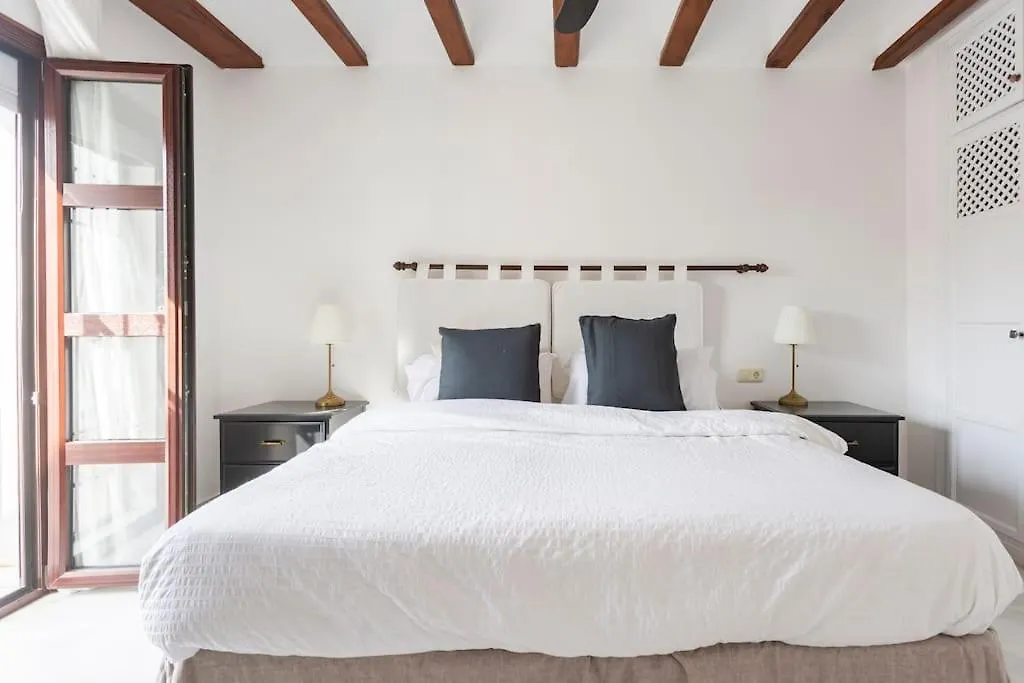 Villa Stylish Spanish 3 Bd Townhouse On The Golden Mile Marbella Spain