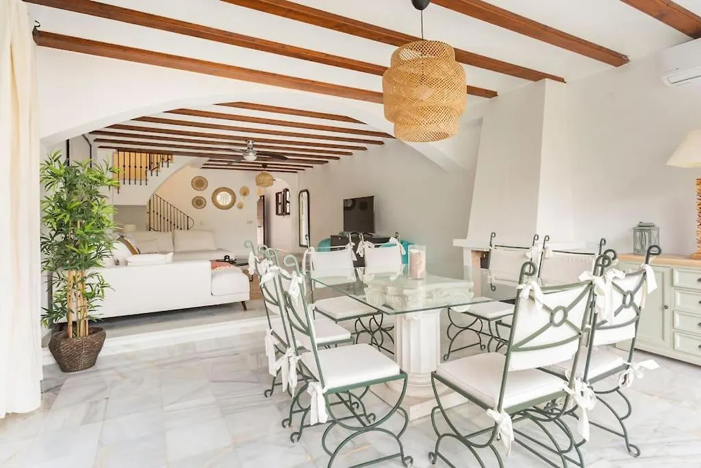 Vila Stylish Spanish 3 Bd Townhouse On The Golden Mile Marbella Španělsko