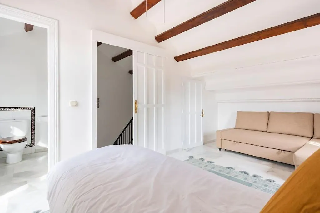 Stylish Spanish 3 Bd Townhouse On The Golden Mile Marbella 0*,  Spain