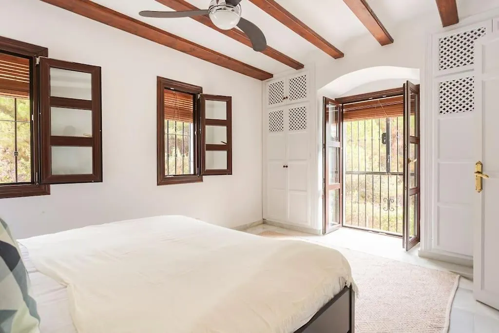 Stylish Spanish 3 Bd Townhouse On The Golden Mile Marbella 0*,